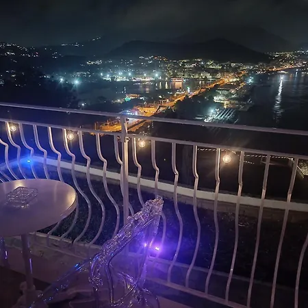 לינה וארוחת בוקר Relais Tiare באקולי