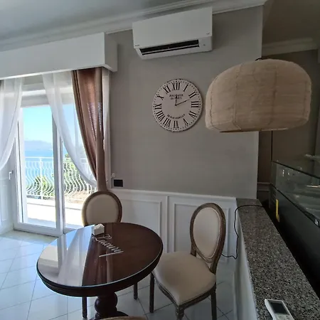 לינה וארוחת בוקר Relais Tiare
