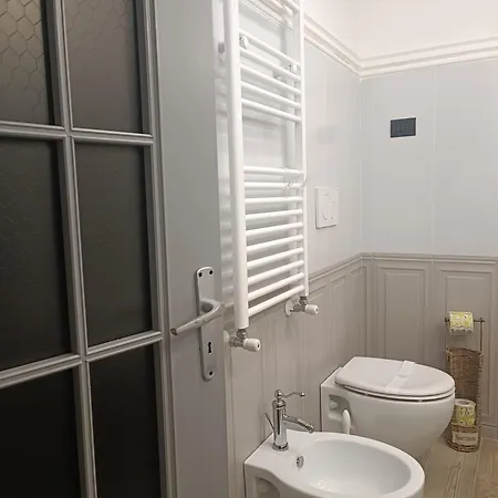לינה וארוחת בוקר Relais Tiare באקולי